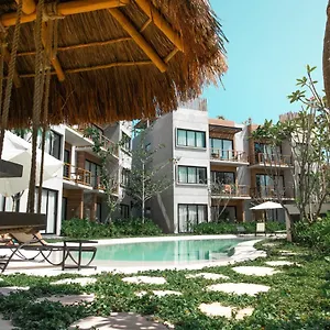 Aparthotel Macondo